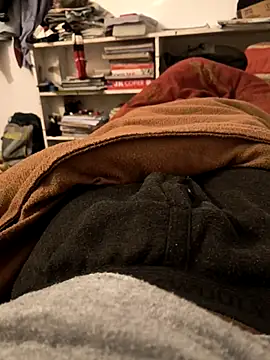 Hottlund6 online show from January 2026 04:32:01 PM