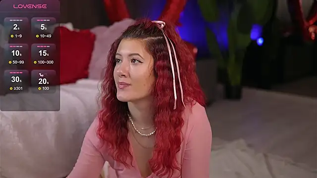 EvaMo0n online show from February 2026 06:26:01 AM