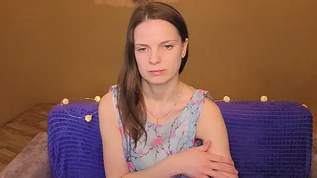 RoseWaulhgberg online show from April 2026 01:40:01 AM