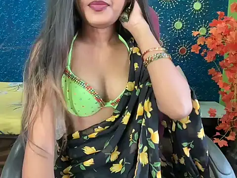 Brown-beauty online show from June 2026 01:05:01 PM