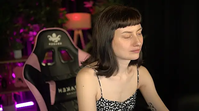 baby luna xo online show from January 2026 11:25:02 AM