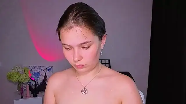 Snapshot of Catherine_Karis chatting on July 2026 07:15:02 AM Catherine Karis online show from July 2026 07:15:02 AM