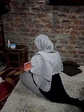 Snapshot of Babu1988UP chatting on April 2026 02:02:02 AM Babu1988UP online show from April 2026 02:02:02 AM