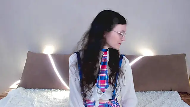 Snapshot of ThoraMarola chatting on May 2026 05:22:01 AM ThoraMarola online show from May 2026 05:22:01 AM