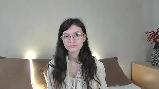 ThoraMarola online show from March 2026 05:09:01 AM