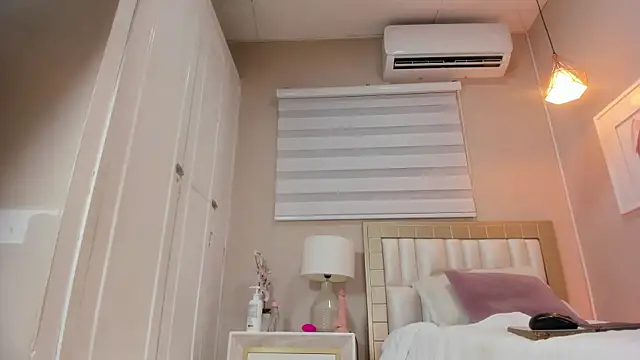 isabela  x online show from March 2026 11:33:02 AM