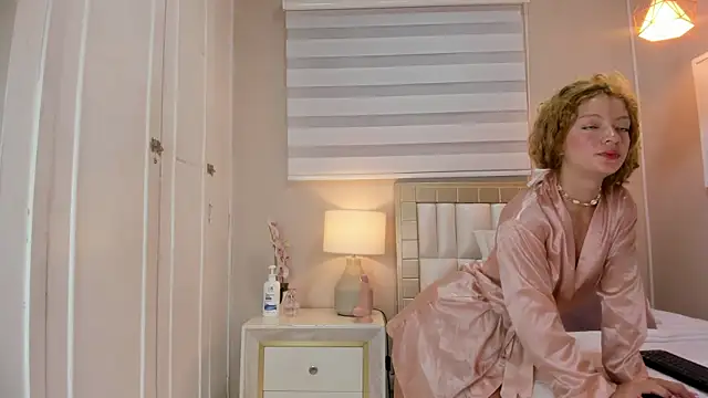 isabela  x online show from April 2026 11:34:01 AM