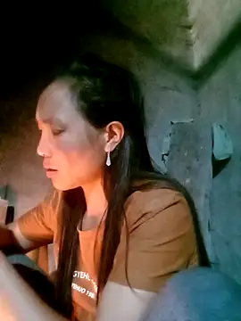 Diana-02 online show from March 2026 11:48:02 PM