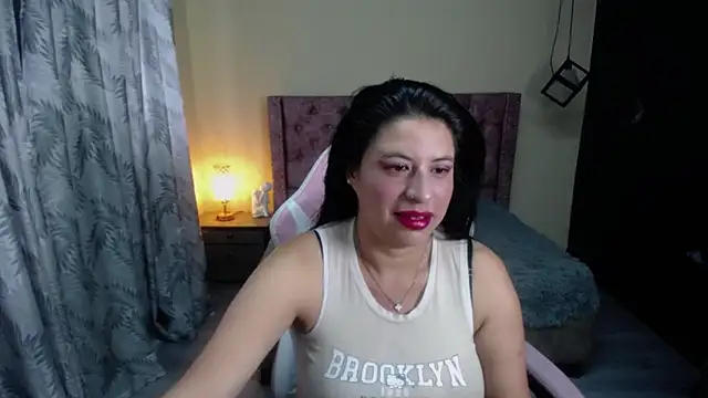 keileen luna online show from April 2026 08:37:02 PM