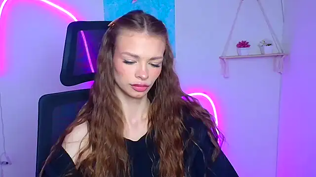 Lina Loveuu online show from March 2026 12:12:01 PM