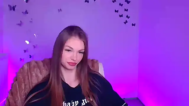 Lina Loveuu online show from February 2026 12:27:02 PM