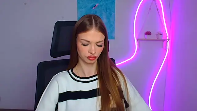 Lina Loveuu online show from March 2026 12:38:01 PM