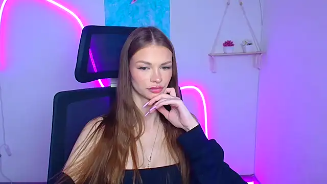 Lina Loveuu online show from March 2026 12:13:02 PM