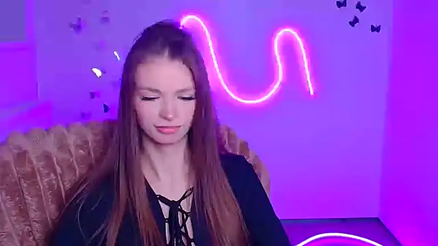 Lina Loveuu online show from February 2026 12:29:01 PM