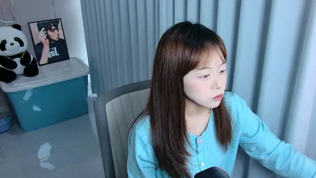 yuki-888 online show from April 2026 08:05:01 AM