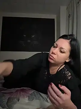  Mila Love online show from February 2026 04:40:02 PM