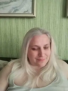 Snapshot of NyushaLollipop chatting on May 2026 01:18:02 PM NyushaLollipop online show from May 2026 01:18:02 PM