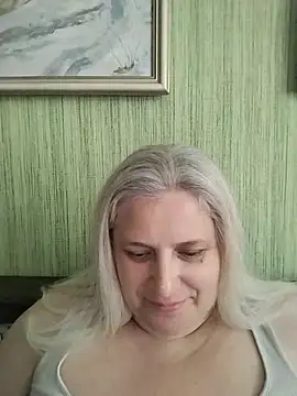 Snapshot of NyushaLollipop chatting on May 2026 10:32:02 AM NyushaLollipop online show from May 2026 10:32:02 AM