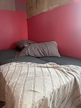 WhiteMeatsRican online show from April 2026 01:50:02 PM