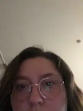  maracr19  online show from March 2026 06:01:01 PM