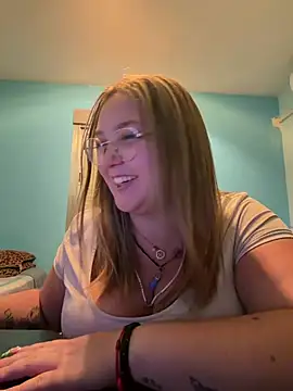 Snapshot of _maracr19_ chatting on July 2026 02:06:02 PM maracr19 online show from July 2026 02:06:02 PM
