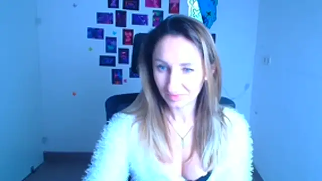 Snapshot of Diana_Sweeet_ chatting on January 2026 12:42:01 PM Diana Sweeet online show from January 2026 12:42:01 PM