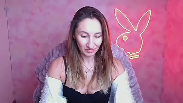 Snapshot of Diana_Sweeet_ chatting on February 2026 06:21:02 AM Diana Sweeet online show from February 2026 06:21:02 AM