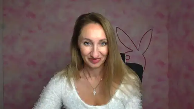 Diana Sweeet  online show from April 2026 11:25:02 AM
