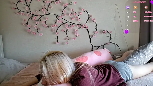 MisaMew online show from March 2026 09:42:01 AM