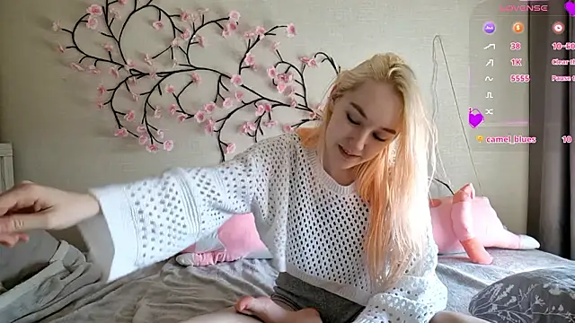 MisaMew online show from March 2026 10:54:02 AM