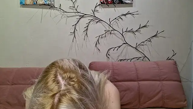 MisaMew online show from July 2026 04:08:01 PM