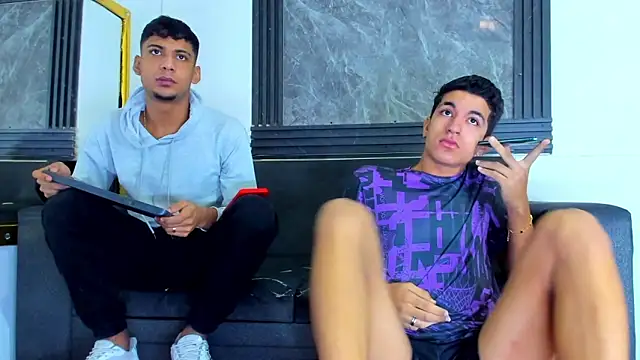 ALEX KEITH26 online show from February 2026 12:13:02 PM