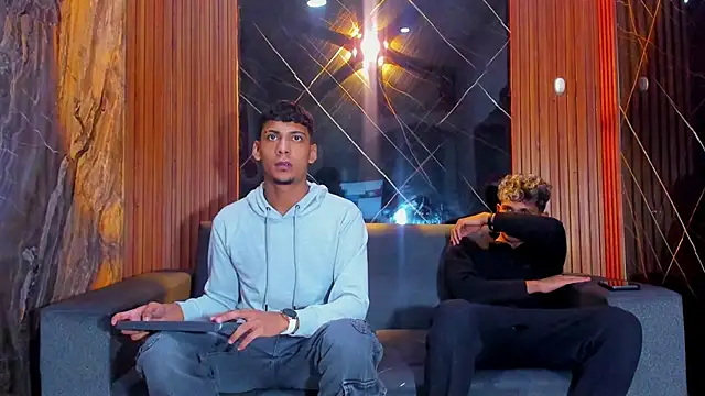 ALEX KEITH26 online show from January 2026 12:31:01 PM