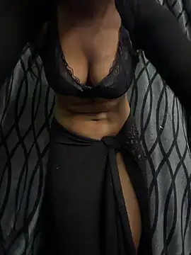 Sassyreyaaa online show from February 2026 07:14:02 PM