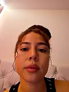 dani ferreer1 online show from February 2026 08:06:02 PM