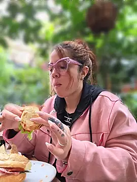 dani ferreer1 online show from March 2026 05:27:02 PM