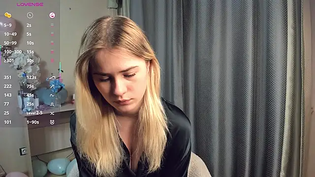 LuanaFincel online show from February 2026 01:06:02 AM