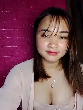 Lisakeem online show from March 2026 12:39:01 PM