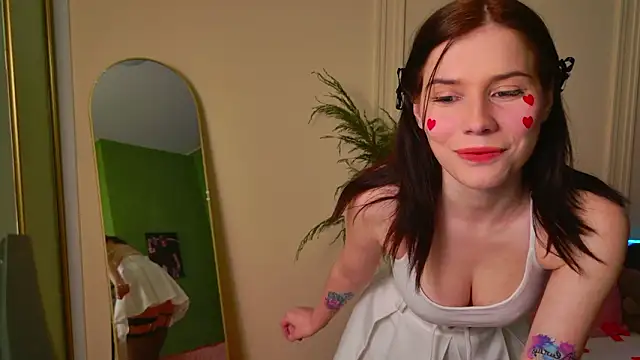 JinxMoon online show from February 2026 07:14:02 PM