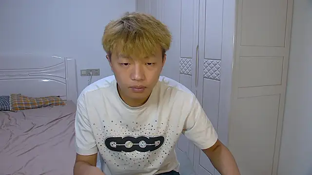 Chocolates-001 online show from March 2026 10:20:02 AM