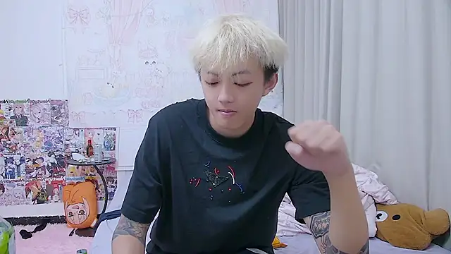 Chocolates-001 online show from April 2026 11:44:02 AM