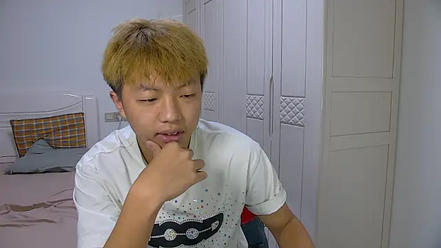 Chocolates-001 online show from March 2026 11:39:02 AM