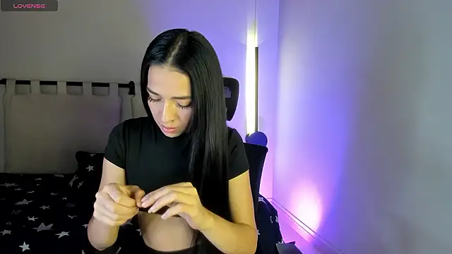 ella  olmos online show from March 2026 02:18:02 PM