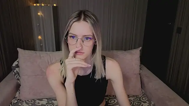 kittie like18 online show from March 2026 01:11:01 AM