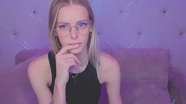 kittie like18 online show from May 2026 12:54:02 AM