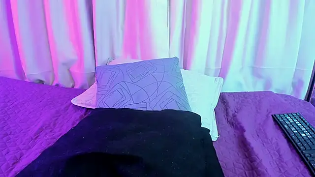 emily 34  online show from March 2026 03:55:01 AM