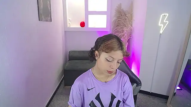 melodyy as online show from February 2026 01:24:02 PM