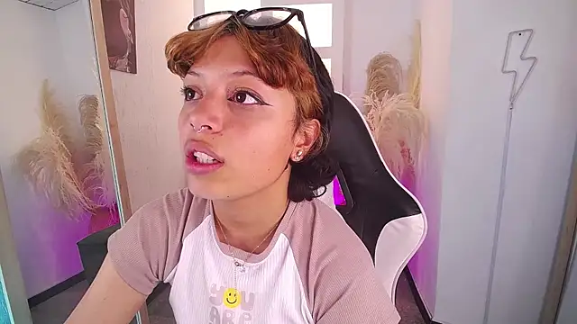 melodyy as online show from March 2026 01:26:01 PM