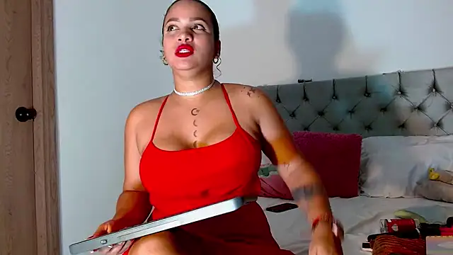 celeneortii online show from June 2026 01:35:01 AM