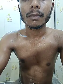 Snapshot of stylee_satheesh chatting on July 2026 10:26:01 AM stylee satheesh online show from July 2026 10:26:01 AM